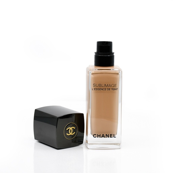 CHANEL BEAUTÉ White Tweed Makeup Case + FREE Foundation - Picture 10 of 13